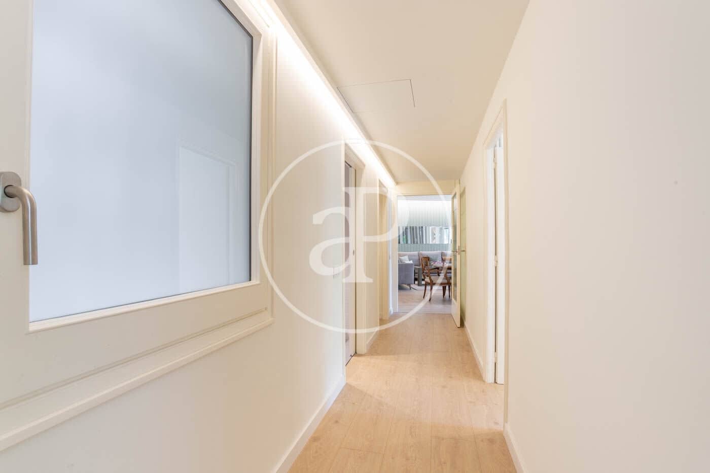 4 camera da letto Appartamento da affittare in Barcelona citta - 8.900 € (Rif: 9020878)
