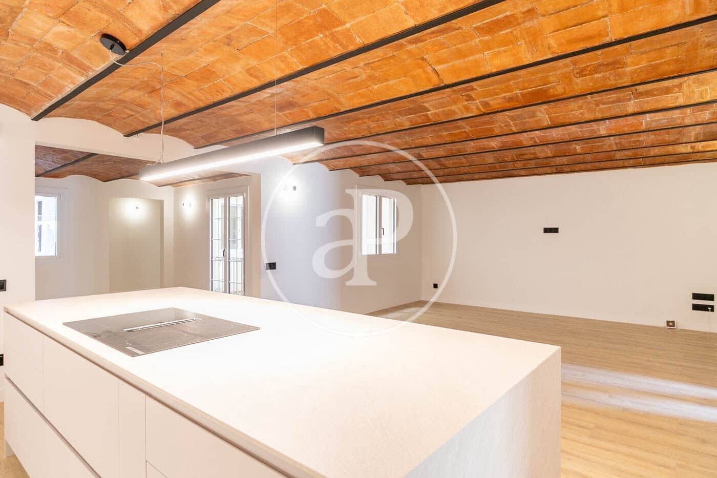 2 soveværelse Lejlighed til salg i Barcelona by - € 695.000 (Ref: 9020883)