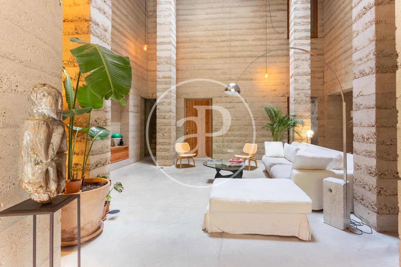 5 bedroom Apartment for rent in Barcelona city with pool - € 19,000 (Ref: 9023150)
