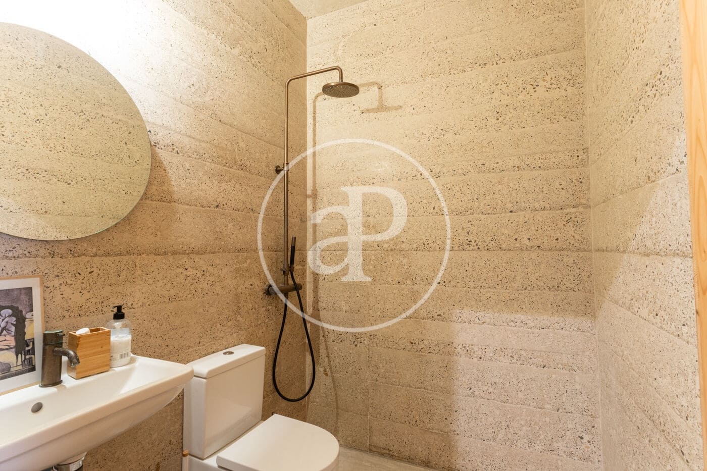 5 bedroom Apartment for rent in Barcelona city with pool - € 19,000 (Ref: 9023150)