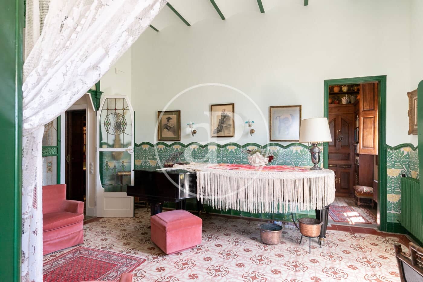 5 slaapkamer Villa te koop in Barcelona stad met zwembad - € 2.600.000 (Ref: 9023154)