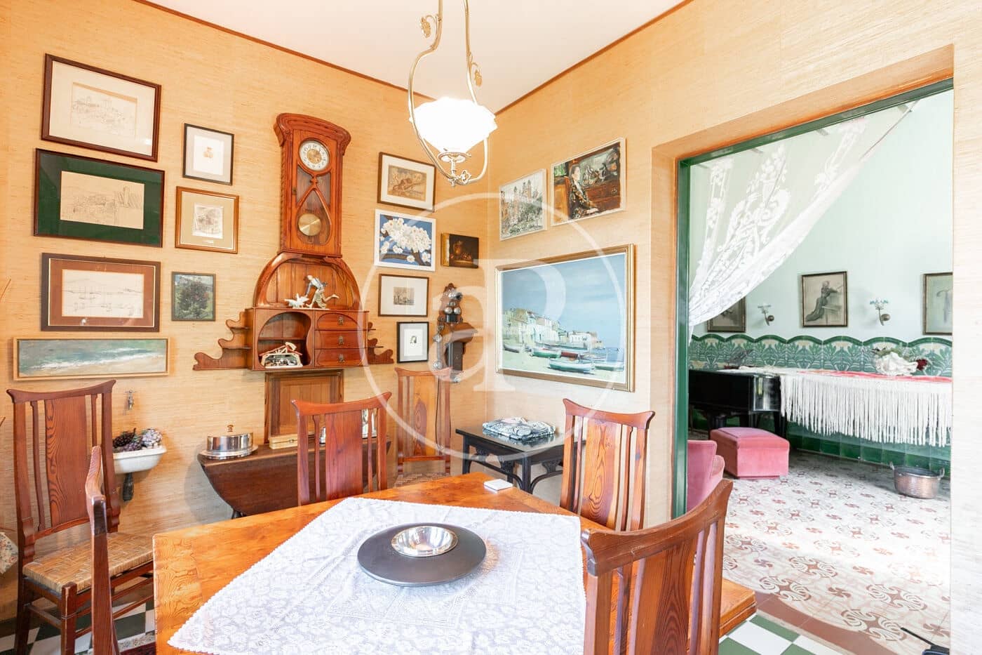 5 slaapkamer Villa te koop in Barcelona stad met zwembad - € 2.600.000 (Ref: 9023154)