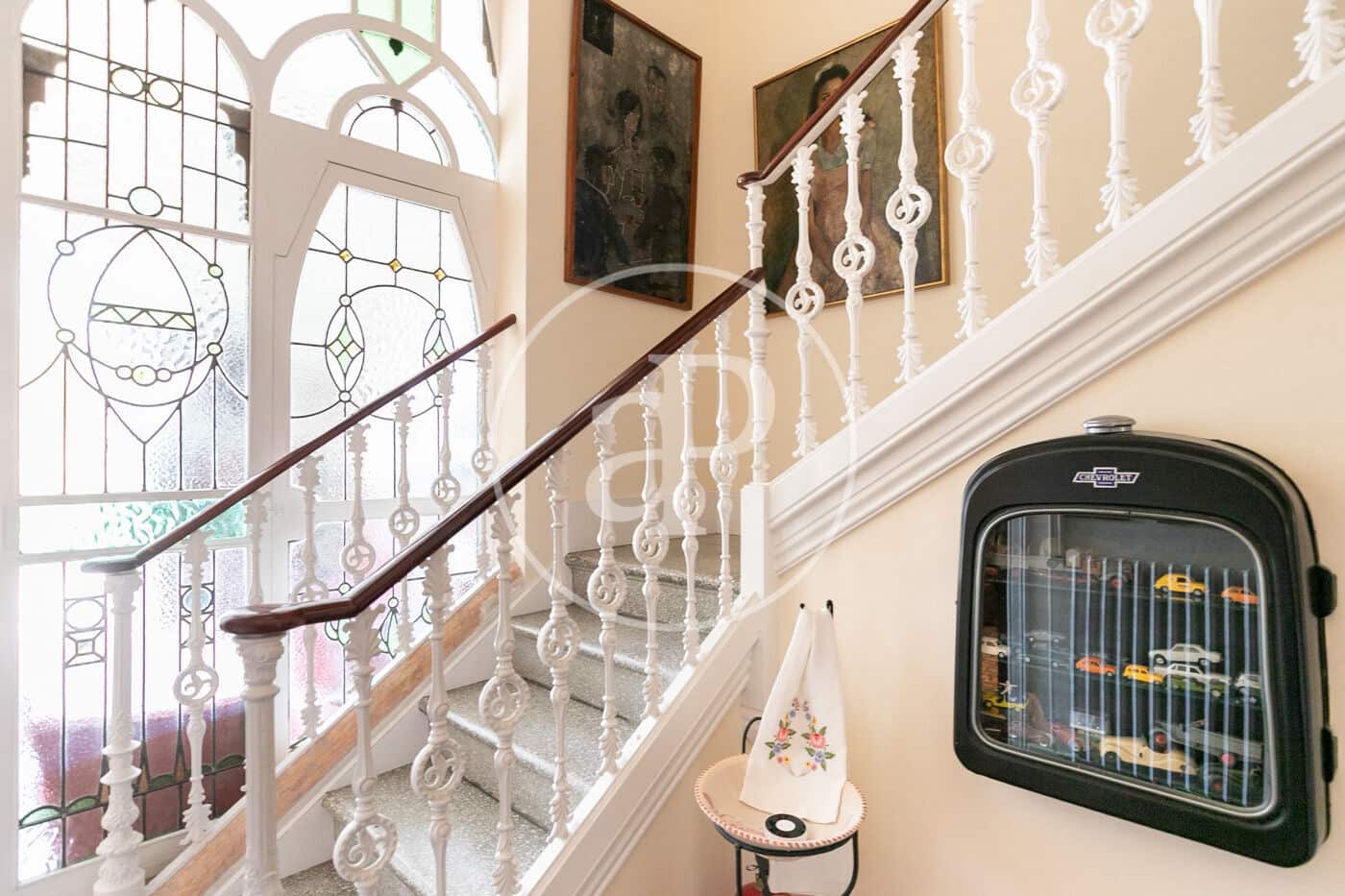 5 slaapkamer Villa te koop in Barcelona stad met zwembad - € 2.600.000 (Ref: 9023154)