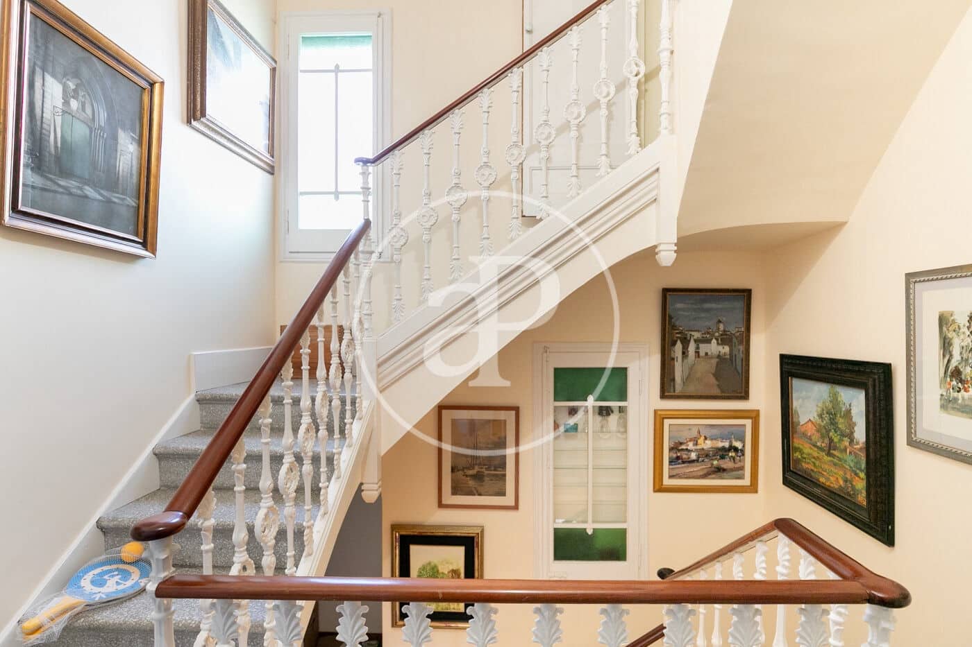 5 slaapkamer Villa te koop in Barcelona stad met zwembad - € 2.600.000 (Ref: 9023154)