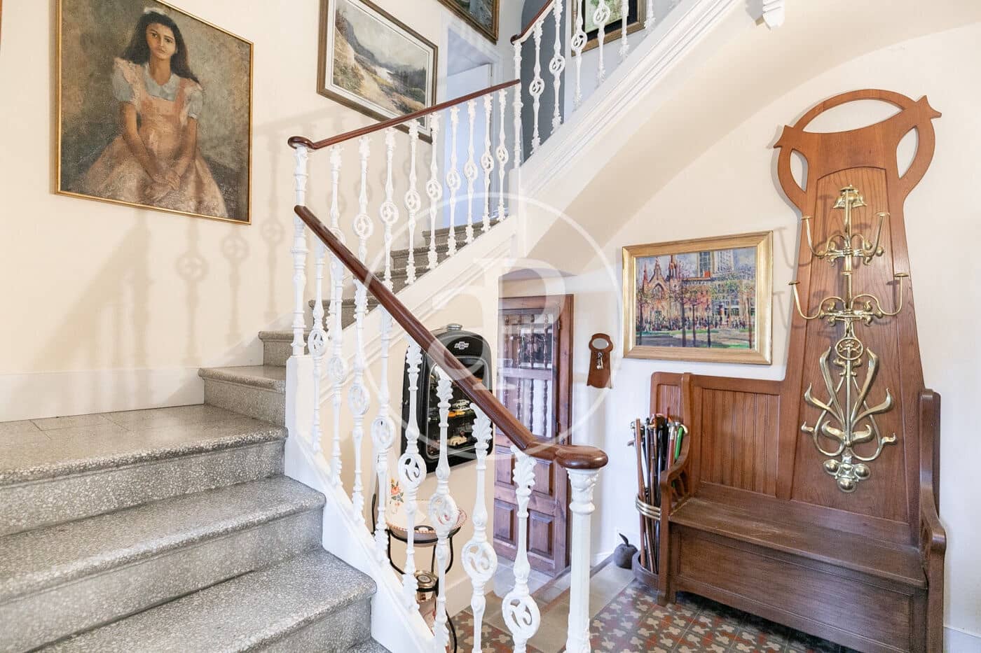 5 slaapkamer Villa te koop in Barcelona stad met zwembad - € 2.600.000 (Ref: 9023154)