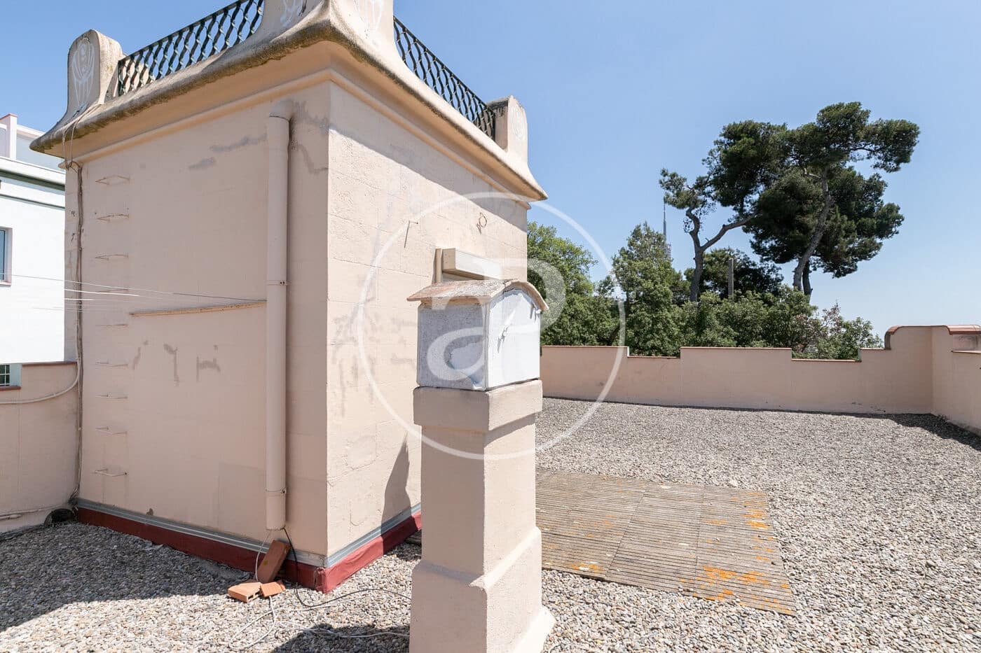 5 slaapkamer Villa te koop in Barcelona stad met zwembad - € 2.600.000 (Ref: 9023154)