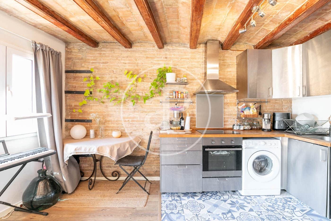 1 soveværelse Penthouse til salg i Barcelona by - € 288.000 (Ref: 9023155)