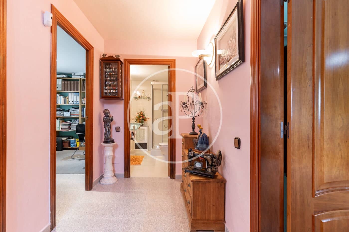 5 slaapkamer Villa te koop in Matadepera met zwembad - € 795.000 (Ref: 9029903)