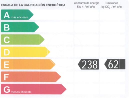 5 slaapkamer Villa te koop in Matadepera met zwembad - € 795.000 (Ref: 9029903)