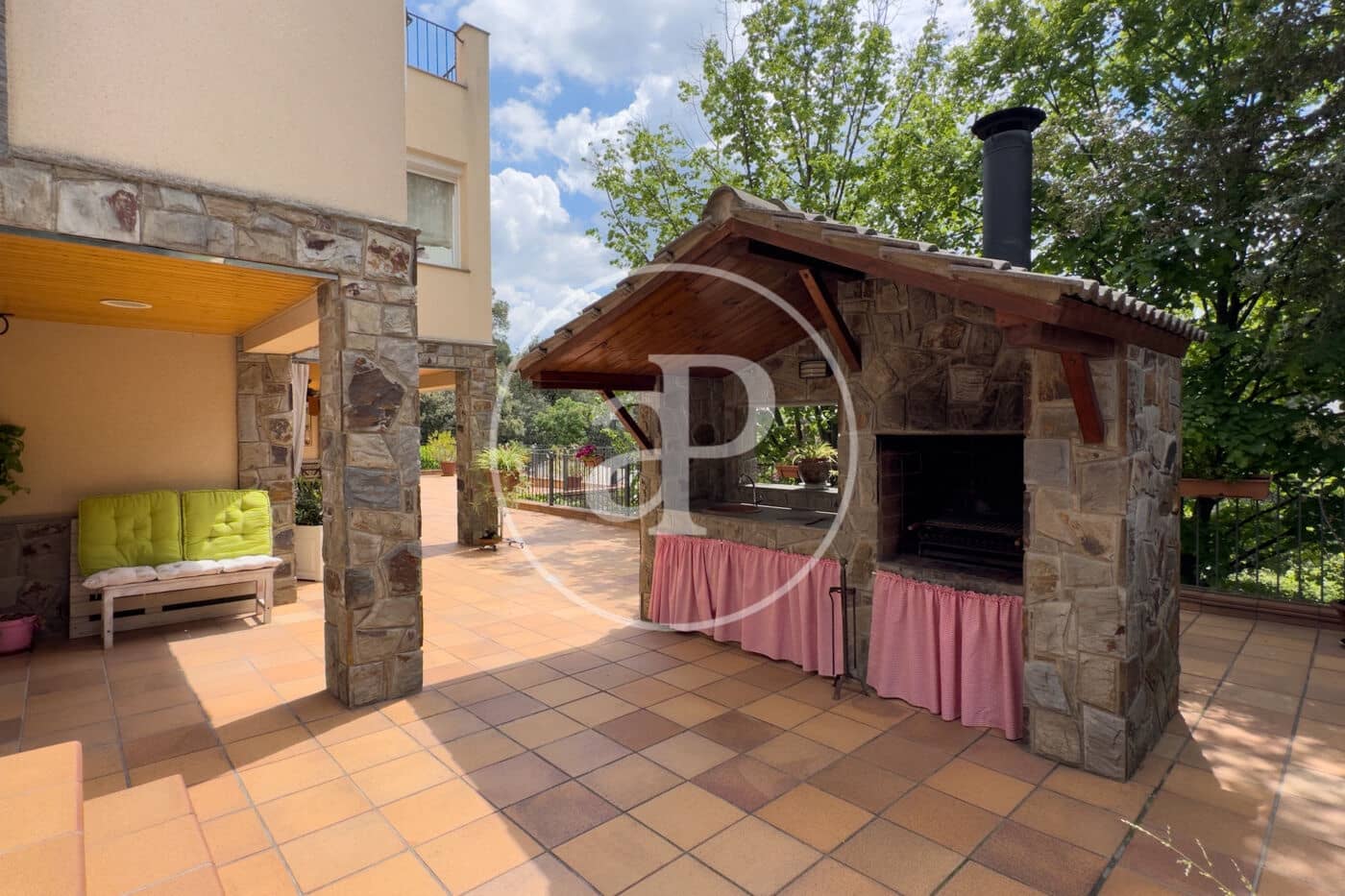 5 slaapkamer Villa te koop in Matadepera met zwembad - € 795.000 (Ref: 9029903)