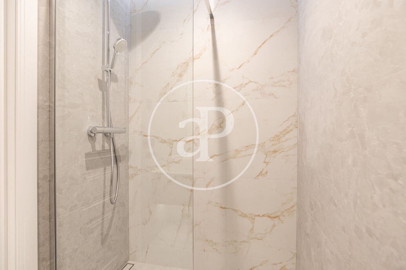 4 slaapkamer Appartement te koop in Barcelona stad - € 1.435.000 (Ref: 9031417)