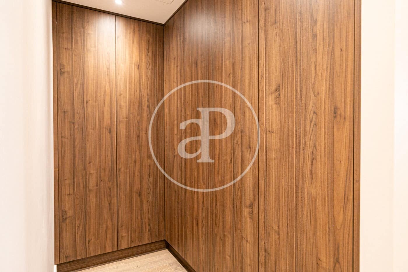 4 slaapkamer Appartement te koop in Barcelona stad - € 1.435.000 (Ref: 9031417)