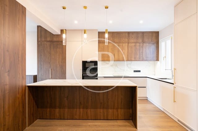 4 quarto Apartamento para venda em La Dreta de L'Eixample, Barcelona cidade - 1 435 000 € (Ref: 9031417)