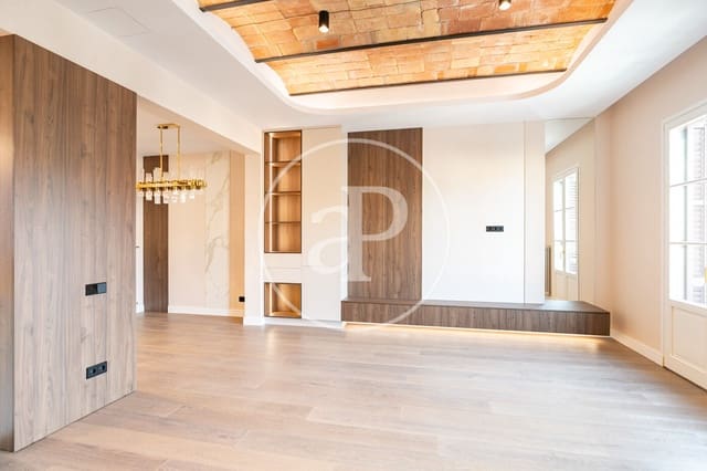 4 quarto Apartamento para venda em La Dreta de L'Eixample, Barcelona cidade - 1 435 000 € (Ref: 9031417)