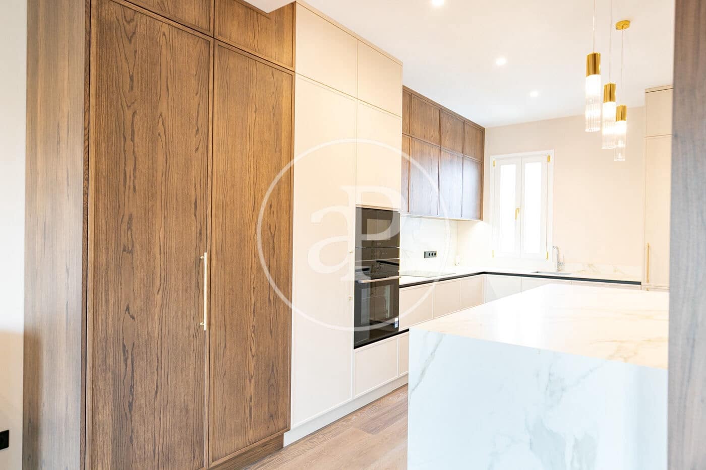 4 slaapkamer Appartement te koop in Barcelona stad - € 1.435.000 (Ref: 9031417)