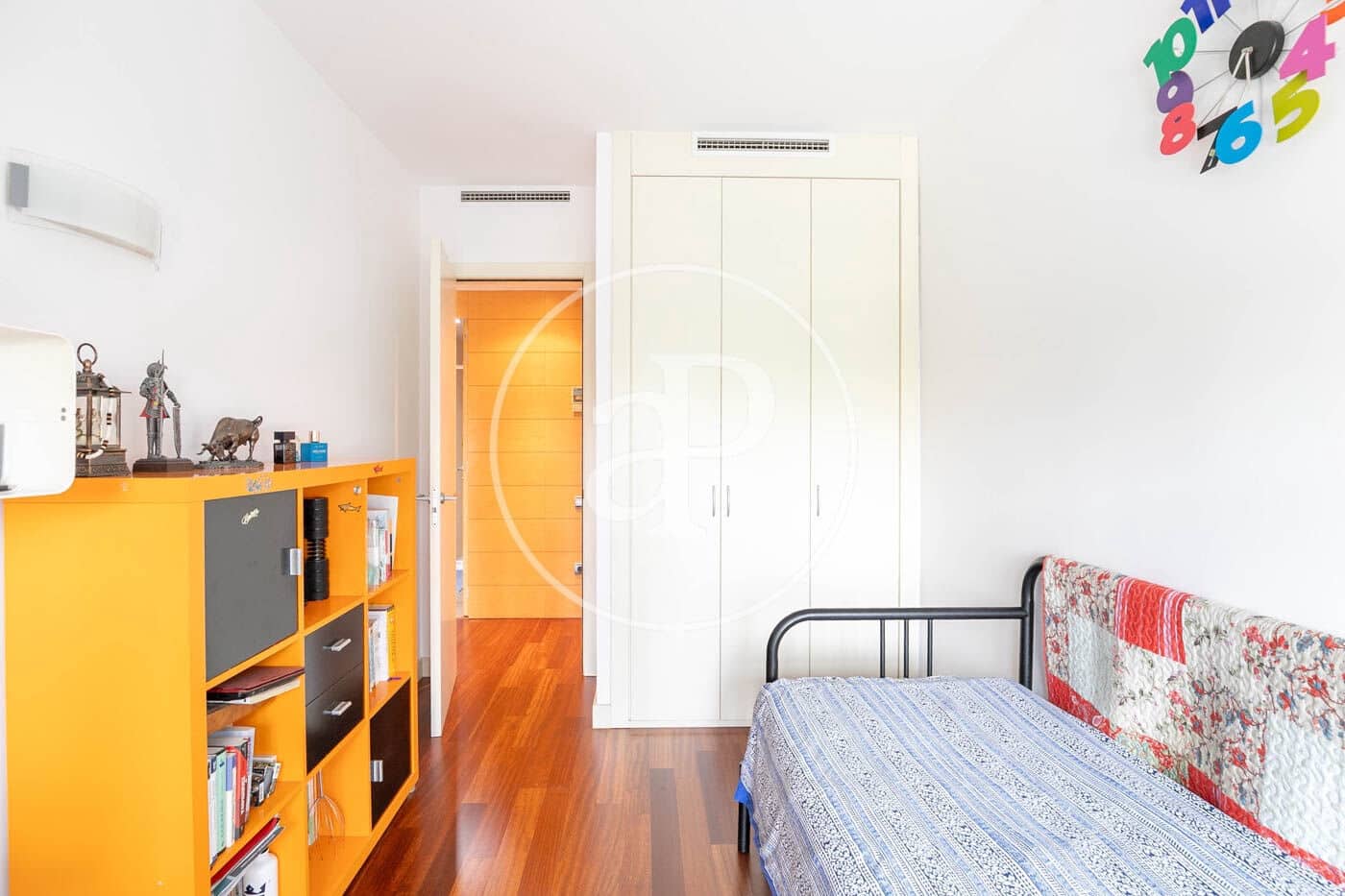 3 slaapkamer Appartement te koop in Barcelona stad met zwembad - € 1.090.000 (Ref: 9036939)