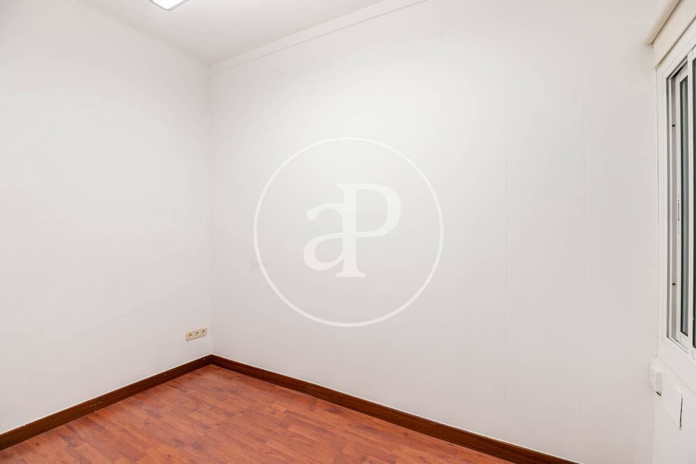 4 soveværelse Lejlighed til salg i Barcelona by - € 625.000 (Ref: 9049112)