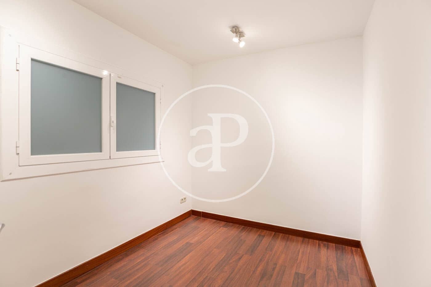 4 soveværelse Lejlighed til salg i Barcelona by - € 625.000 (Ref: 9049112)