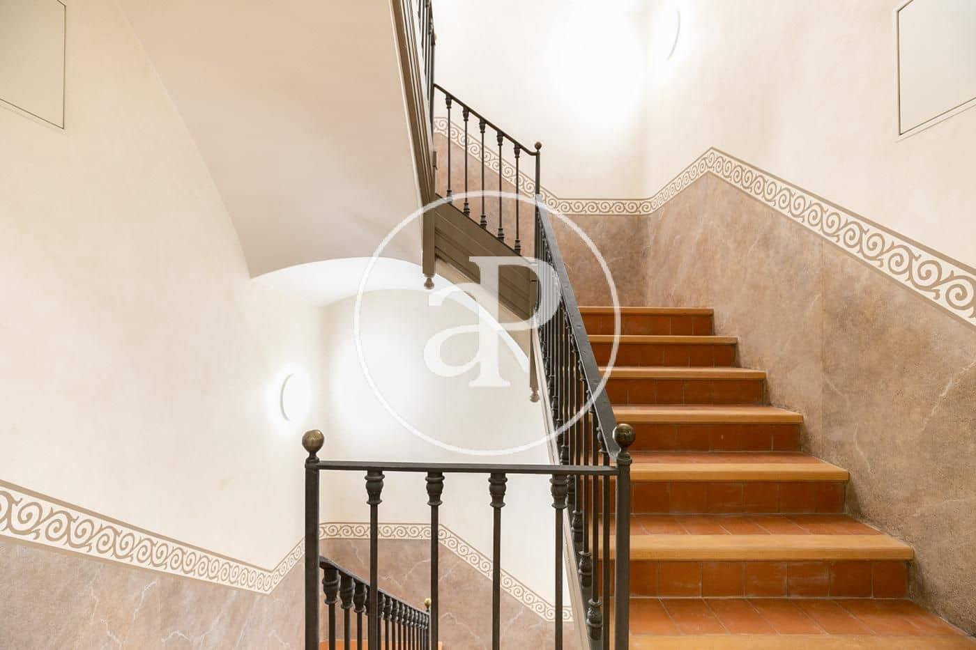 Leilighet til salgs i Barcelona by - € 1 400 000 (Ref: 9051265)