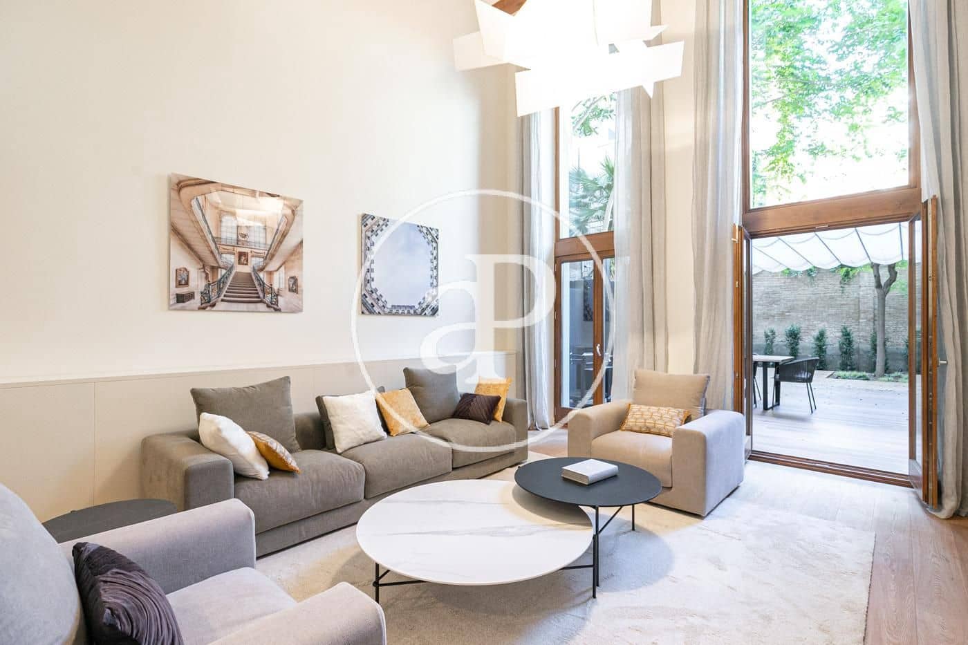 Leilighet til salgs i Barcelona by - € 1 400 000 (Ref: 9051265)