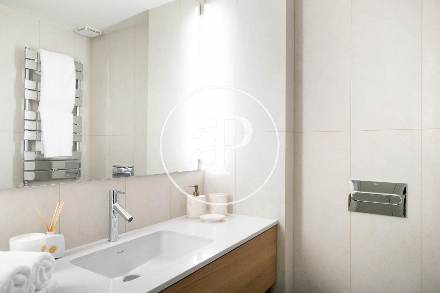 Leilighet til salgs i Barcelona by - € 1 400 000 (Ref: 9051267)