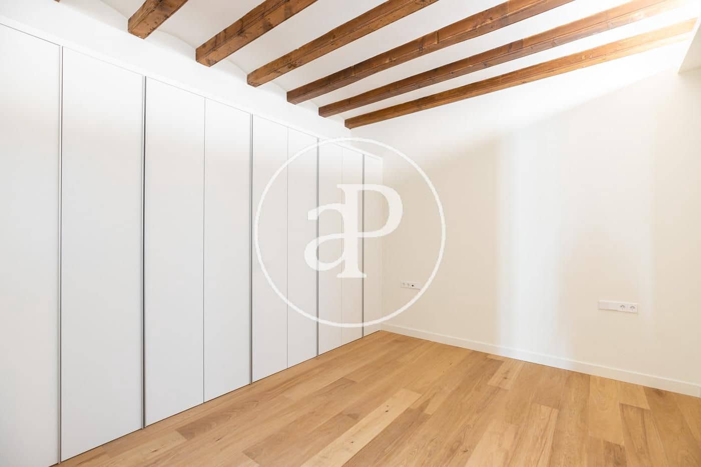 Leilighet til salgs i Barcelona by - € 1 400 000 (Ref: 9051268)