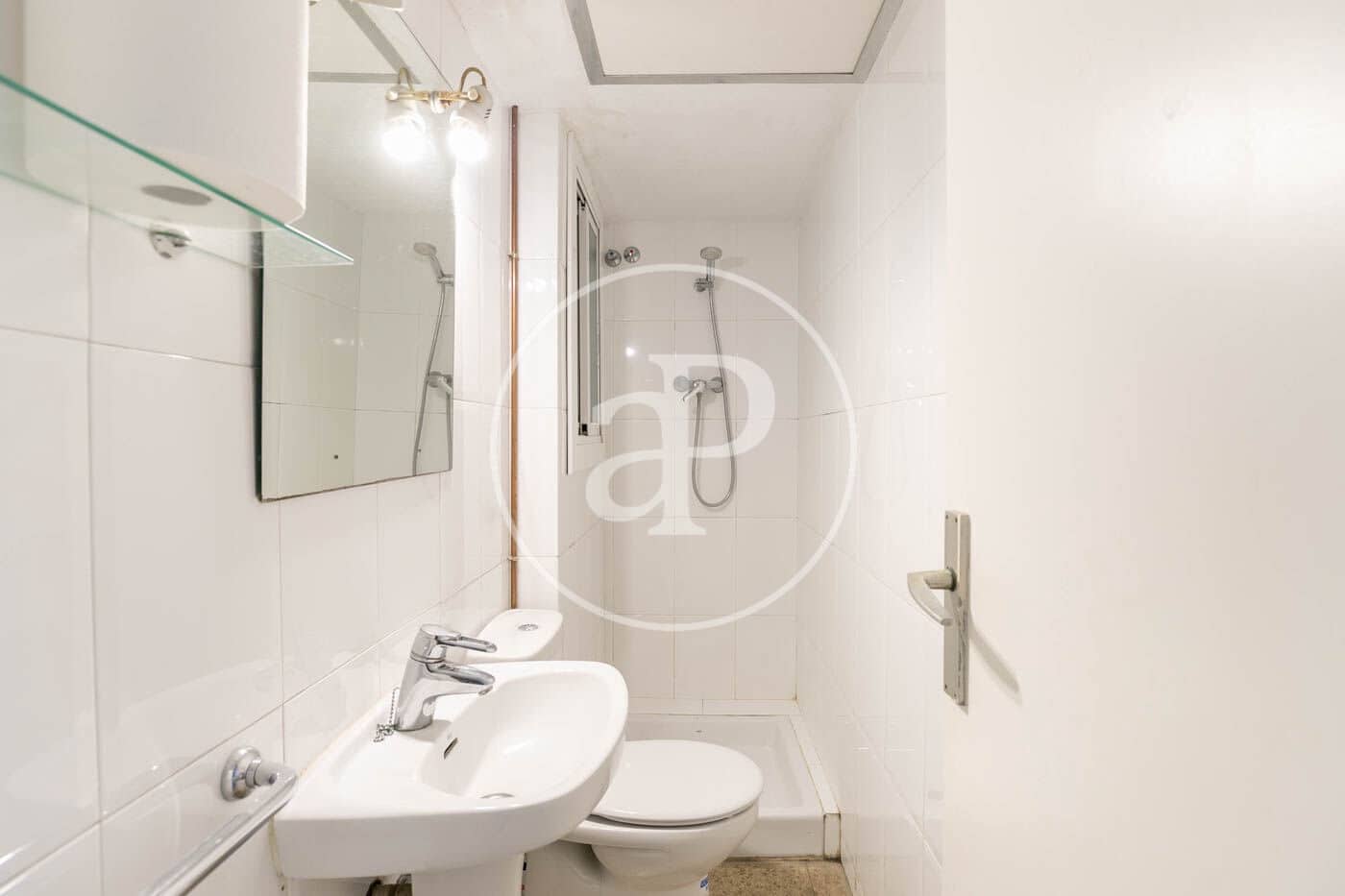 4 soveværelse Lejlighed til salg i Barcelona by - € 585.000 (Ref: 9051269)