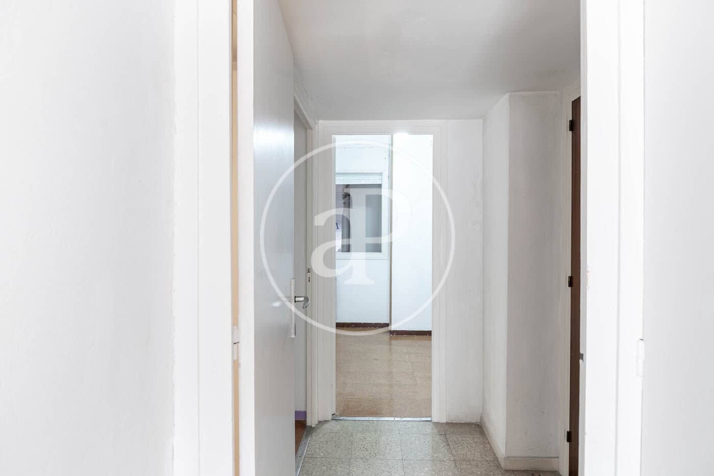 4 soveværelse Lejlighed til salg i Barcelona by - € 585.000 (Ref: 9051269)