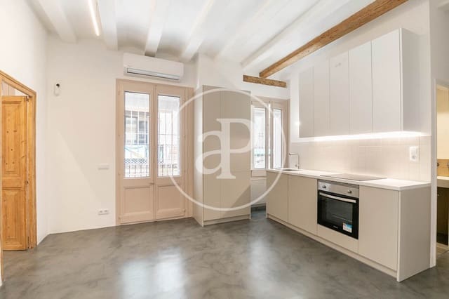 2 soverom Leilighet til salgs i La Barceloneta, Barcelona by - € 330 000 (Ref: 9051271)