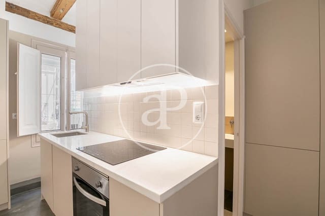 2 soverom Leilighet til salgs i La Barceloneta, Barcelona by - € 330 000 (Ref: 9051271)