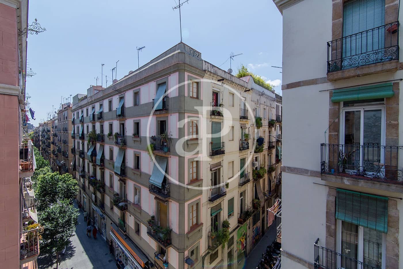 2 quarto Apartamento para arrendar em Barcelona cidade - 1 500 € (Ref: 9051272)