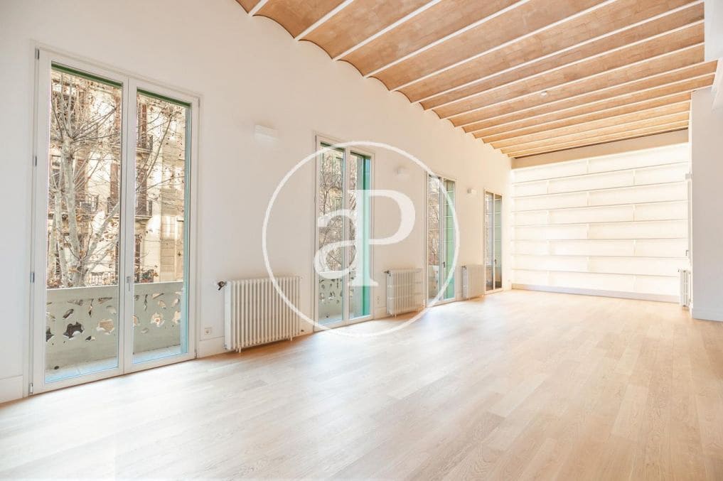 1 quarto Apartamento para venda em Barcelona cidade com piscina - 1 400 000 € (Ref: 9051275)
