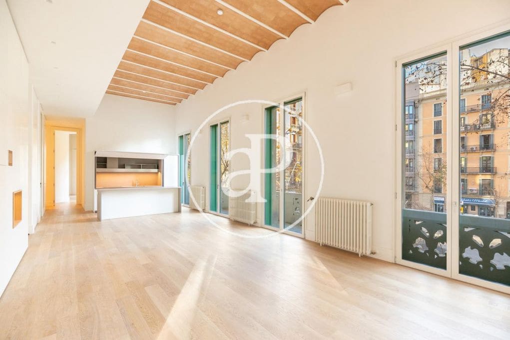 1 soverom Leilighet til salgs i Barcelona by med svømmebasseng - € 1 400 000 (Ref: 9051276)