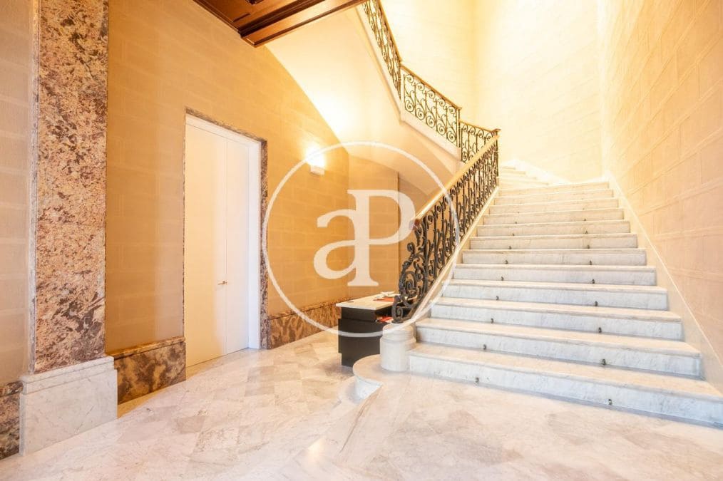 1 soveværelse Lejlighed til salg i Barcelona by med swimmingpool - € 1.400.000 (Ref: 9051279)