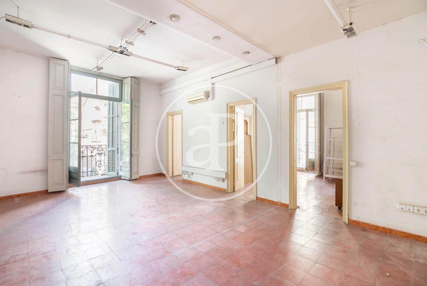 4 sovrum Lägenhet till salu i Barcelona stad - 1 075 000 € (Ref: 9057854)