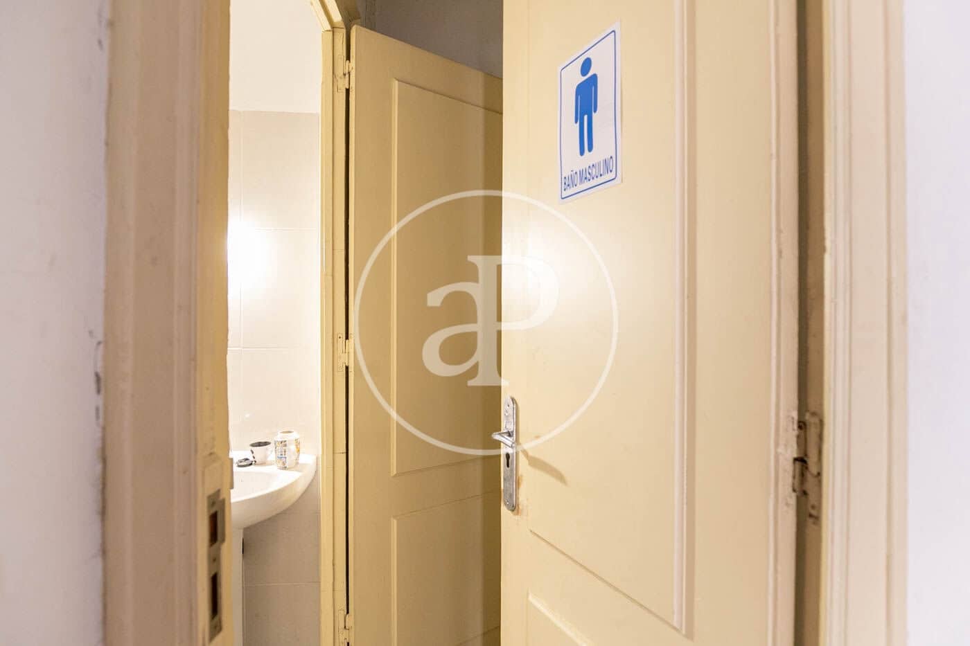 4 sovrum Lägenhet till salu i Barcelona stad - 1 075 000 € (Ref: 9057854)