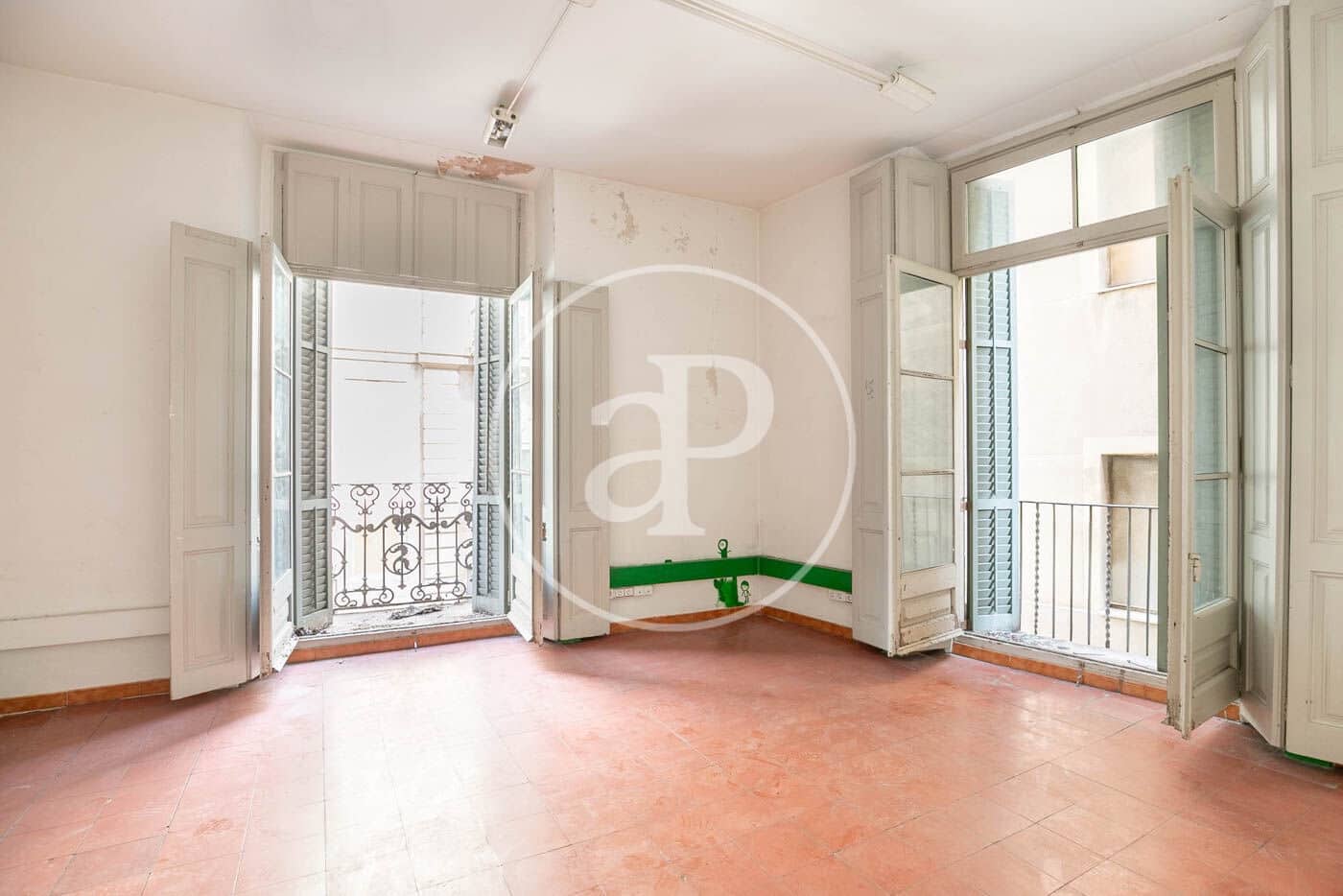4 sovrum Lägenhet till salu i Barcelona stad - 1 075 000 € (Ref: 9057854)