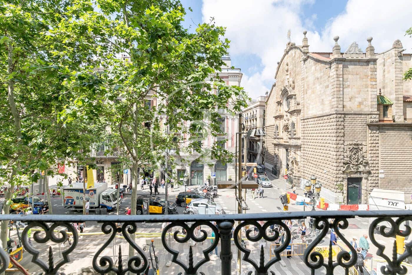 4 sovrum Lägenhet till salu i Barcelona stad - 1 075 000 € (Ref: 9057854)
