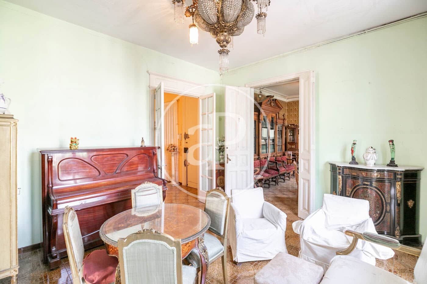 5 soveværelse Lejlighed til salg i Barcelona by - € 1.900.000 (Ref: 9057855)