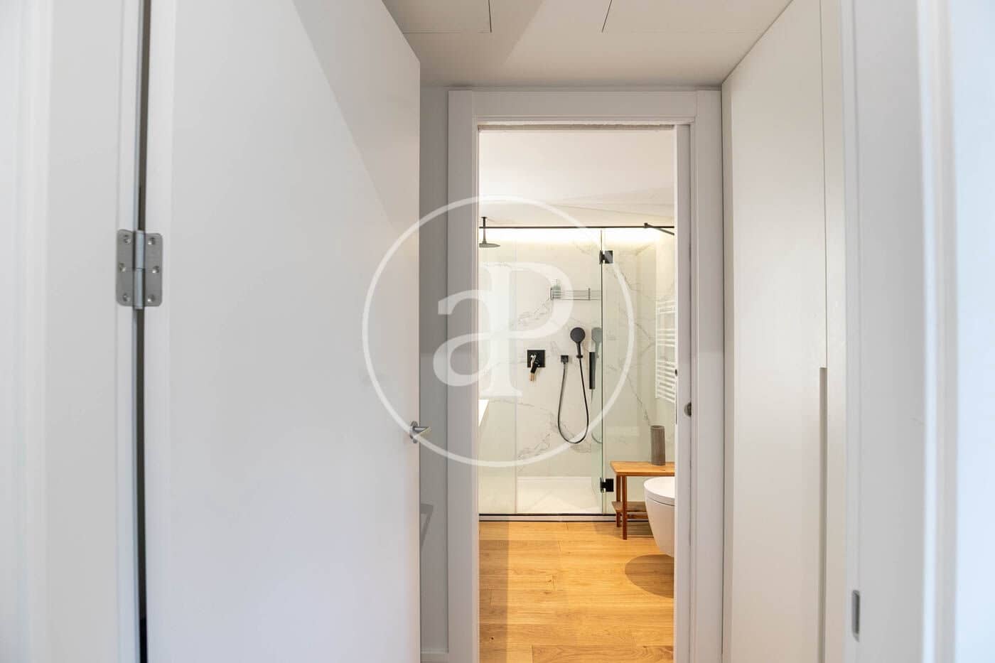 2 soveværelse Lejlighed til salg i Barcelona by - € 1.100.000 (Ref: 9057856)