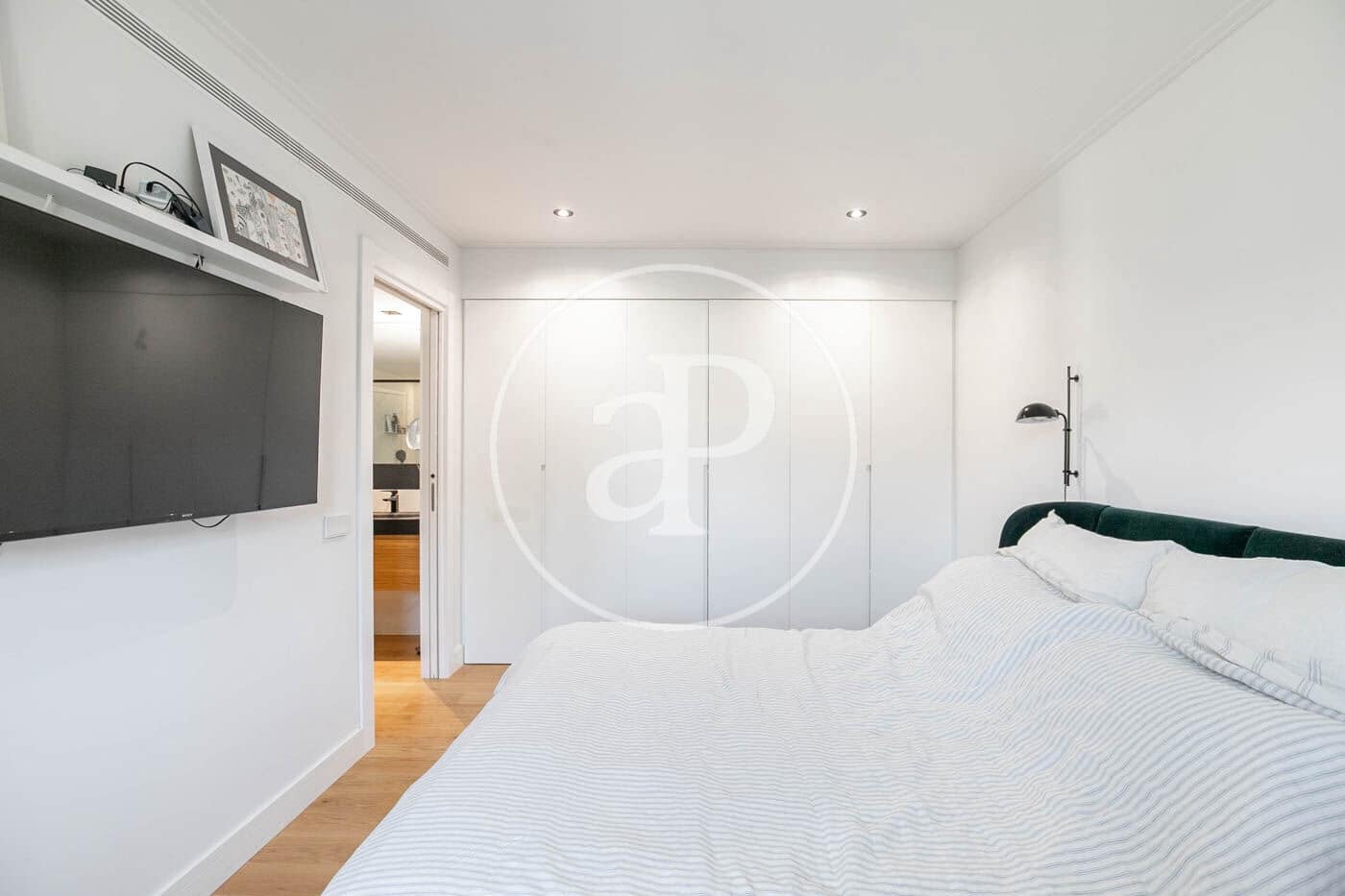 2 soveværelse Lejlighed til salg i Barcelona by - € 1.100.000 (Ref: 9057856)