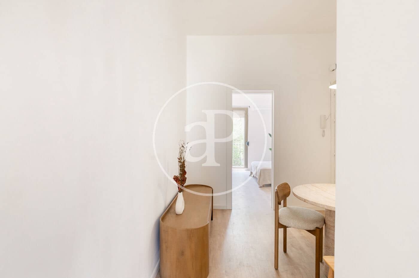 2 slaapkamer Appartement te koop in Barcelona stad - € 335.000 (Ref: 9059711)
