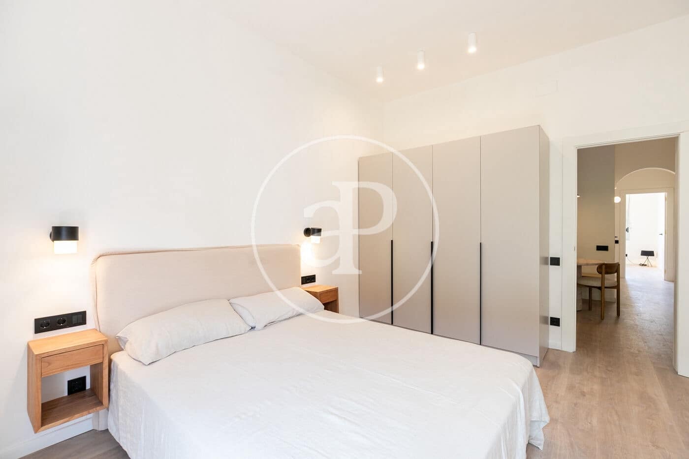 2 slaapkamer Appartement te koop in Barcelona stad - € 335.000 (Ref: 9059711)