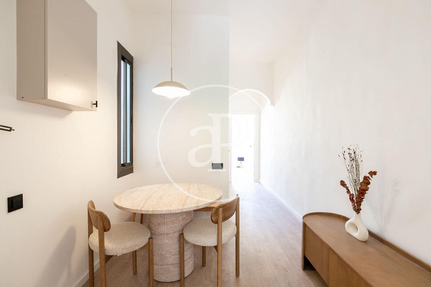 2 slaapkamer Appartement te koop in Barcelona stad - € 335.000 (Ref: 9059711)