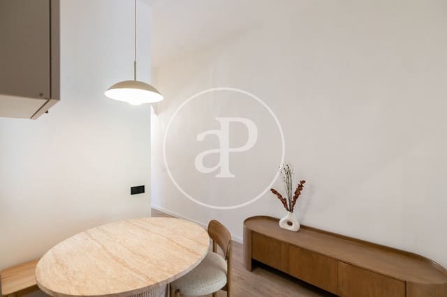 2 slaapkamer Appartement te koop in La Barceloneta, Barcelona stad - € 335.000 (Ref: 9059711)