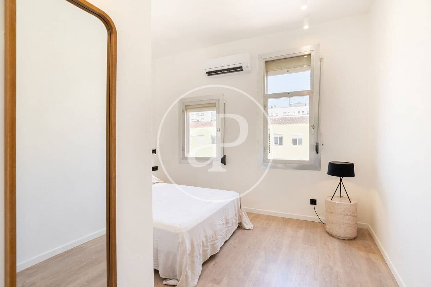 2 slaapkamer Appartement te koop in Barcelona stad - € 335.000 (Ref: 9059711)
