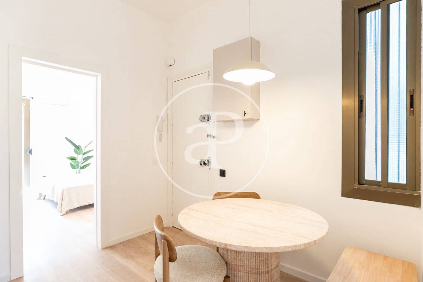 2 slaapkamer Appartement te koop in Barcelona stad - € 335.000 (Ref: 9059711)