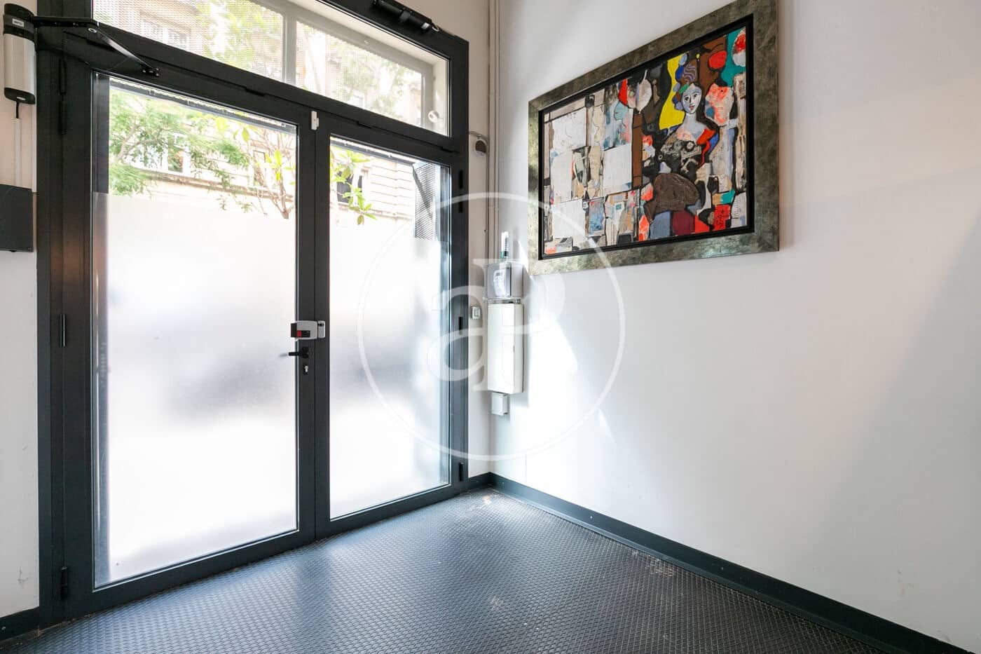 3 bedroom Apartment for rent in Barcelona city - € 2,912 (Ref: 9062625)