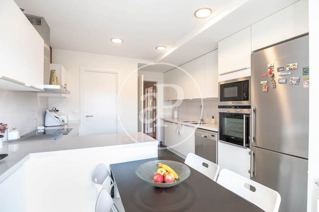 5 soveværelse Lejlighed til leje i El Poblenou, Barcelona by - € 3.990 (Ref: 9065438)