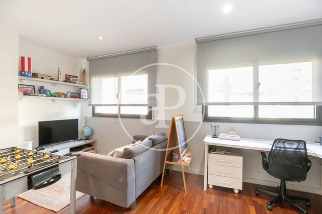 5 soveværelse Lejlighed til leje i El Poblenou, Barcelona by - € 3.990 (Ref: 9065438)